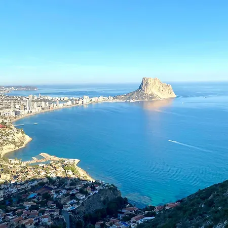 Апартаменти Natalie Sun 100m To The Center