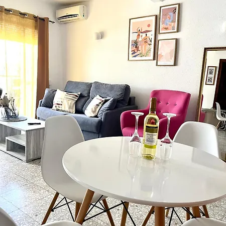 Апартаменти Natalie Sun 100m To The Center *