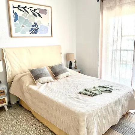 Natalie Sun 100m To The Center